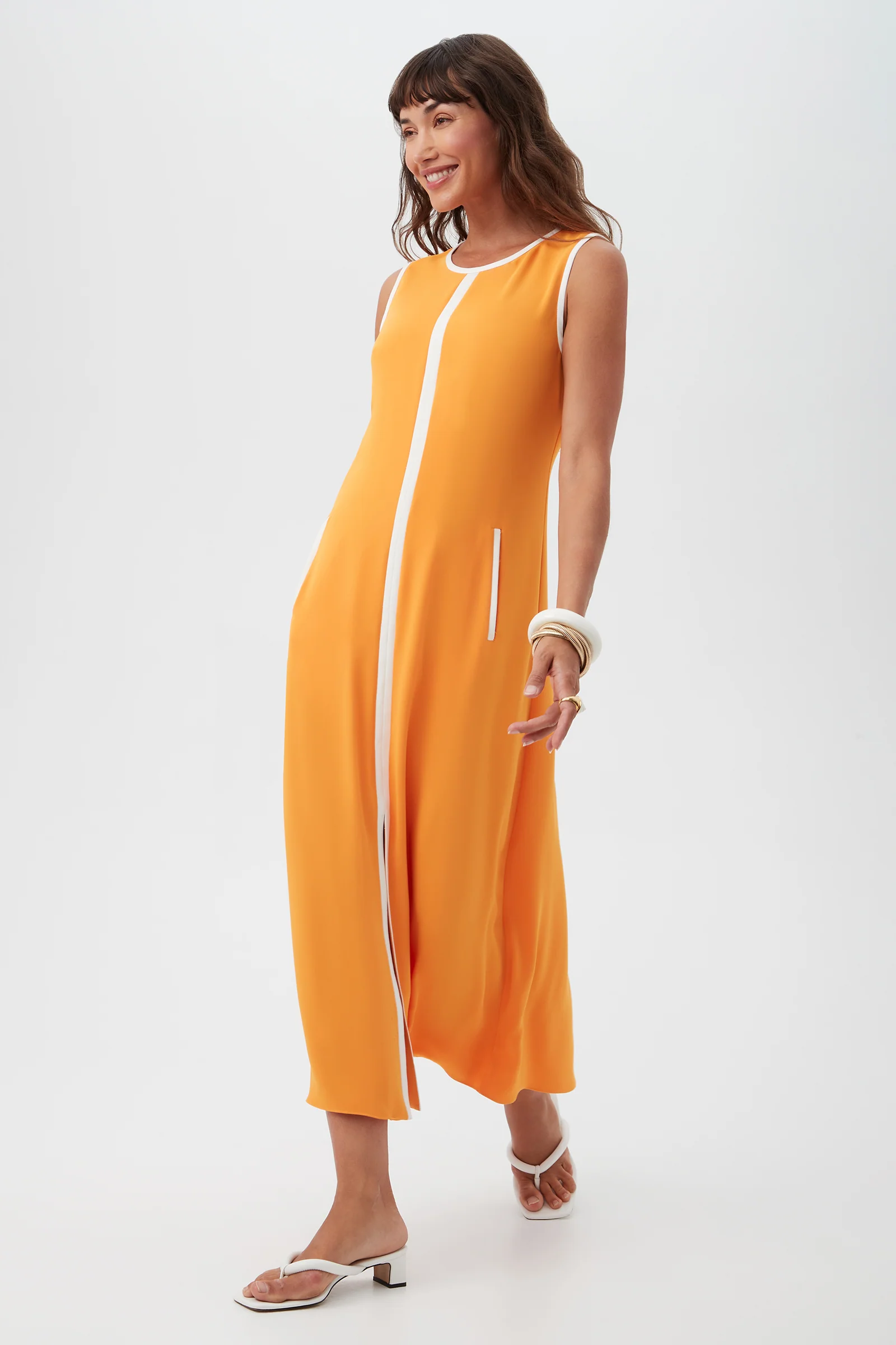 Magnifique Sleeveless Dress - Image 2